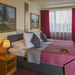 Top Hotel Praha **** Πράγα