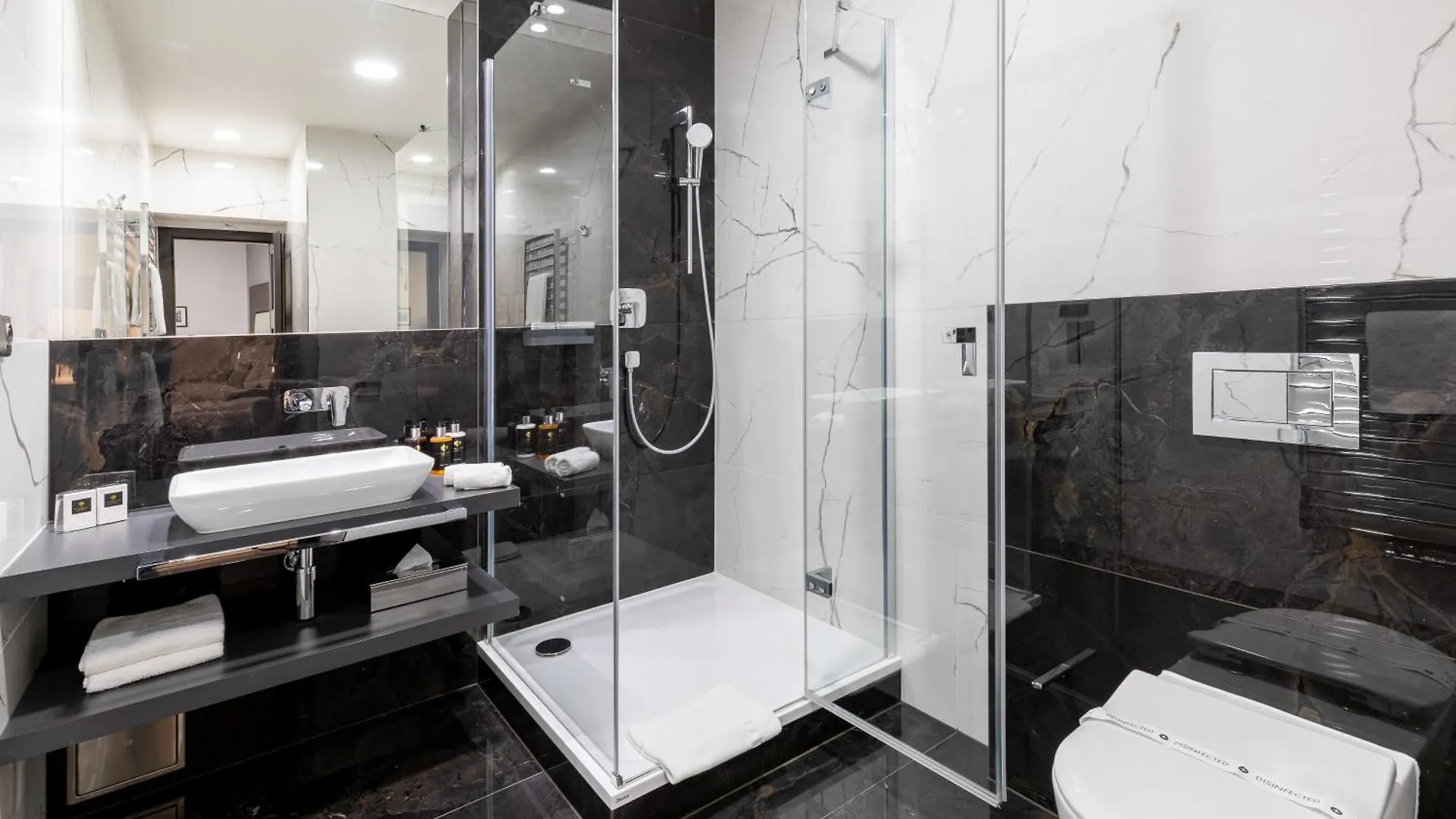 פראג Hotel Ikona